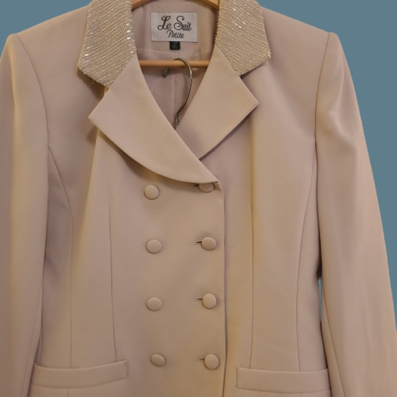 NWOT Le Suit Petite Peofessional Blazer & Skirt Set - Picture 2 of 9